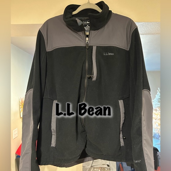 L.L. Bean Other - L.L. Bean Long Sleeve Black and Gray XL Jacket All Zippers Working